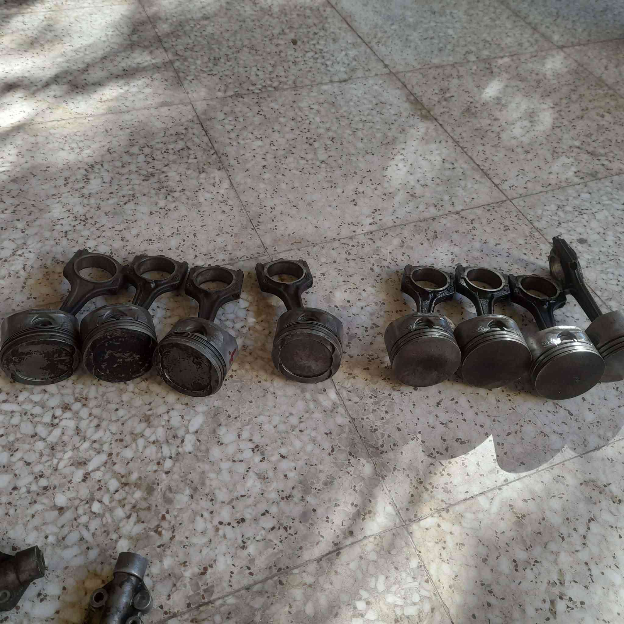 السلام عليكم ورحمة الله وبركاته غراض اوبل استرا 2002 حاويه قيم واخذ موجود بي واتساب ***********
