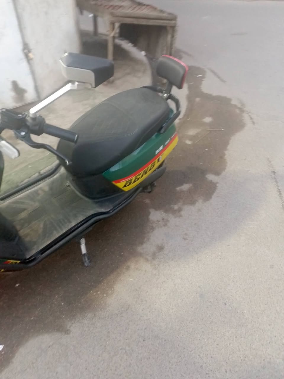 دراجه شحن نوع بنبو 4نمر وبك 6بطاريات مكاني بغداد للاستفسار *********** السعر 650

