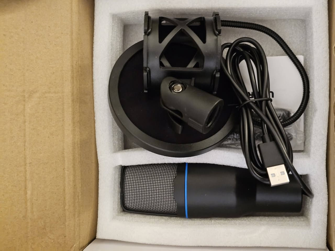 السلام عليكم 
كي كابس اصفر 3 الف
مايك 9
راك m.2 اشيل 4  m.2
10الف
Pcie 3 ويا قاعدة حديد للكارت 
5الف
فانات القطعة ب4 ثنينهم سود
ماوس باد 90×40  10الف
موجود توصيل 3 الاف لكل العراق


**إذا كنت صاحب هذا الإعلان وتريد حذفه لأي سبب، رجاءا أرسل رسالة إلى الدعم الفني**