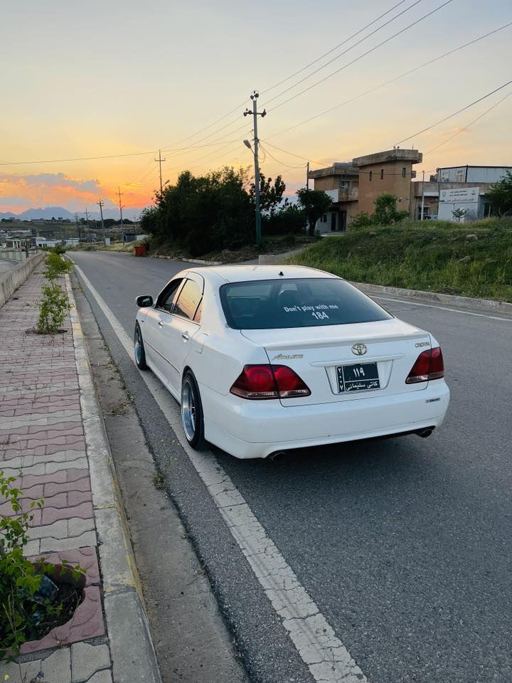 184✈️
2007
بەسمە رەساسی🩶 
کوشن جڵد
کوشن کارەبا
کوشن هیتەر
سڵاید
ئاوێنە ئیشارەت
فول فول
لە قوەتی خۆی بێزارە بێ حەد بە قوەتە
ناو گاعی تێگیراوە، بۆی دروست کراوە قالب
برێکی بەسراوە
کامل مەسروف کراوە
تەبرید سارد و گەرم بە شەرت
لایت ئەوتۆ ناوچەی کوێر
ساج سور
دەعم و لێدراو بە شەرت
شانسی بە شەرت
بێ تەقە و رەقە
هەر تەقەیەک و ١٠٠$ ببرە
نمونەیە سەیارەکە
سەیارەی ماڵە هی مەعرەز نیە
ویلی وێڵدی ٢ سایز هەرە قوڵەکەی تابوقەم بۆی داناوە

بەس لە سەیاقێکی کەمە
موشتەری تەلەفون بکە لە کۆمێنت سەیارە ناکردرێ
*********** واتس ئەپیشی لەسەرە
