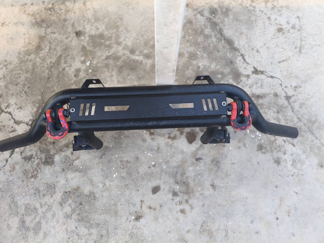 سلام عـْليگمٌ
درع امامي حديد ثقيل + هوك خلفي حديد ثقيل
السعر: 3$
الاستفسار:  ***********
