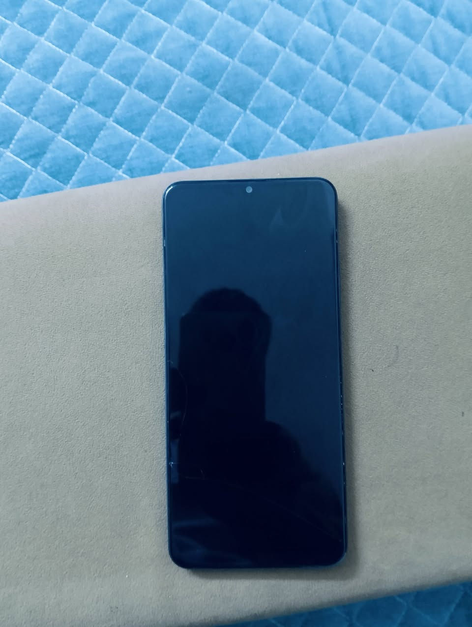 اسلام عليكم تلفون ريدمي c63ذاكره 128
بي فطر صغير بل شاشه
السعر 160 يوجد توصيل


**إذا كنت صاحب هذا الإعلان وتريد حذفه لأي سبب، رجاءا أرسل رسالة إلى الدعم الفني**