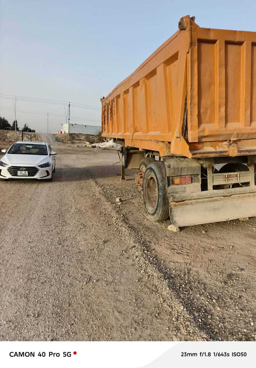 عربانه كلاب لبيع  مجموعه 14 دناكير 14 الكرسي 16 مكلوبه كلبتها خفيفه لويه بشاصي بس البدي جديد شاصيها جديد بس فركه شويه ذرعتها 33 متر السعر 40 وبيها مجال لشراي مكان العربانه رمادي خمسه كيلوه لتصال عل رقم 📱 مكلف بنشر ‏‪***********‬‏
