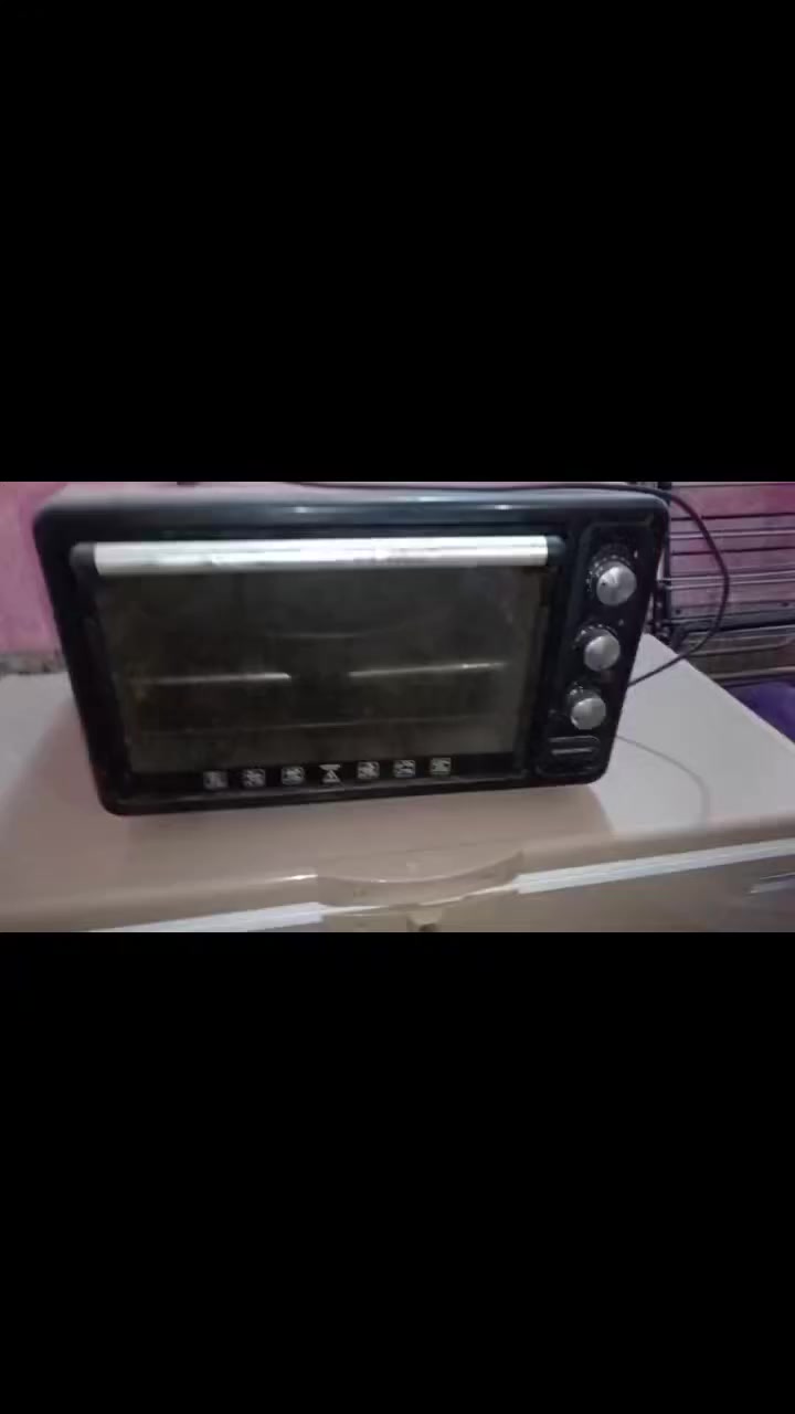 سلام عليكم
اوڤن للبيع اي ستفسار خاص اوڤن ضيف شغال بس مامنضف


**إذا كنت صاحب هذا الإعلان وتريد حذفه لأي سبب، رجاءا أرسل رسالة إلى الدعم الفني**