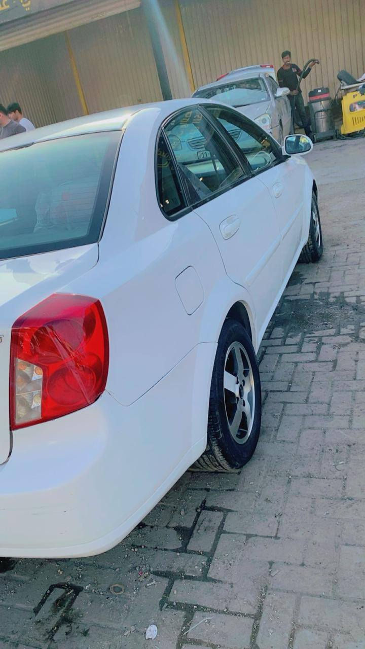 السلام عليكم اوبترا 11 بغداد بسمي  ماشيه 150 هزه رقم جديد سيرفس كامل من دعاميه لدعاميه بيها صبغ الدائر الجاملق الخلفي مراوس كادنزه أو ازيره بس اريد جديد مكاني بغداد دوره الهاتف ***********حصرا ابيض أو اسود سعر البيع 83وسلامتكم
