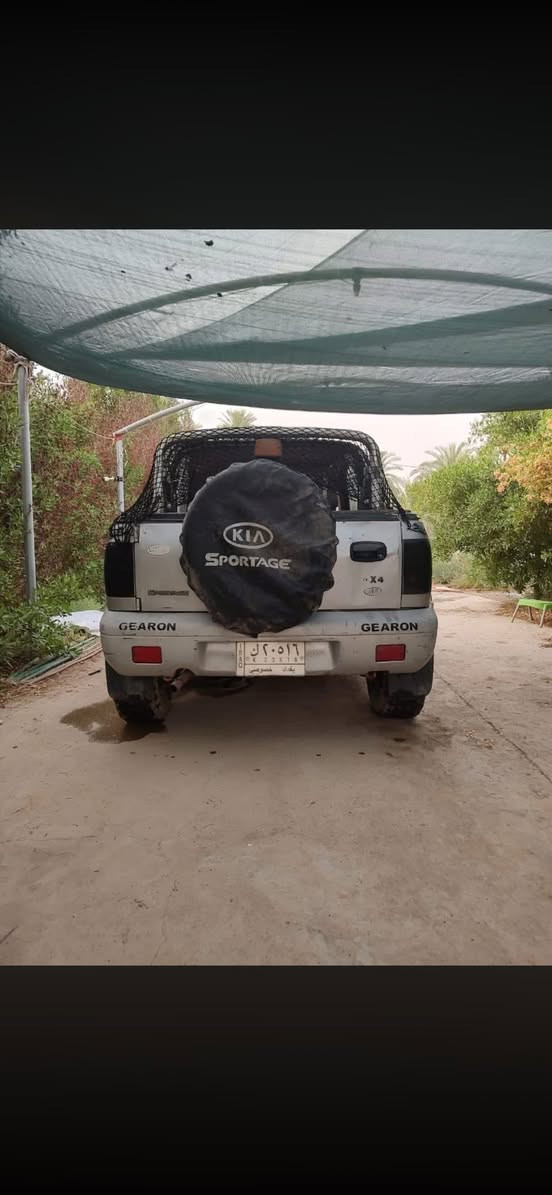 السلام عليكم
سبورتج ٢٠٠١ تك باب كشف رياضي مكينة ٢٠٠٠ مسكر تخم تاير جبلي جديد كير اوتوماتيك رقم بغداد السعر ٤٢ وبيهة مجال للتواصل الاتصال بالرقم ***********
