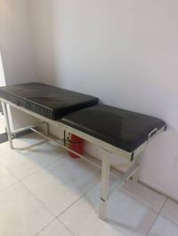 بغداد الشعب • استعمال قليل • أرجل حديدية