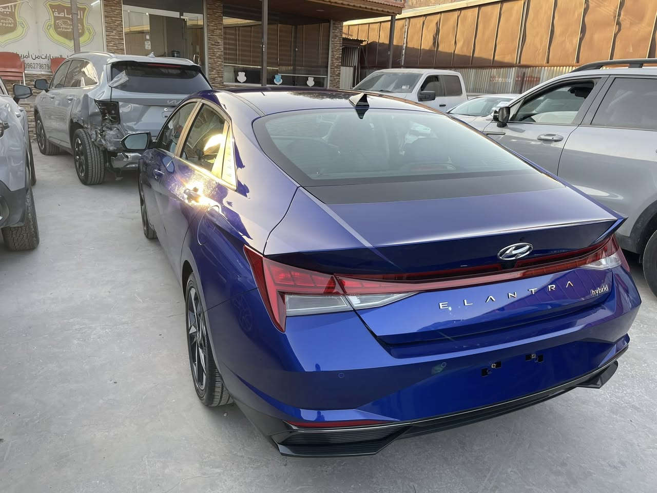 السلام عليكم

هيونداي إلنترا 2023 هايبرد ليمتد – وارد أمريكي

Hyundai Elantra Hybrid 2023 Limited

الممشى: 22 الف ممشى أمريكا

الضرر: مرفق مع الصور

المواصفات الكاملة

 • شاشة كبيرة

 • كشنات جلد

 • كشنات حِلد كهرباء

 • كشنات تدفئة وتبريد

 • وبل كب

 • شحن وايرليس

 • صندوق كهرباء

 • لايتات زينون

 • بكلايت LED

 • حساسات أمامي وخلفي

 • لَدّات دشبول بلادي

 • سستم سماعات Bose

 • تشغيل عن بعد

 • رادار أمامي وخلفي

 • إشارة ترحيب

 • بصمة أبواب وبصمة تشغيل

 • مانع انزلاق

 • 3 أنظمة قيادة

 • سايد بريك كهربائي

 • شاشة متصلة

 • تثبيت مسار

 • تبريد بيانو

 • خزن كشن

 • فل مواصفات جاهزة

صور الحادث مرفق مع الصور

العنوان : بغداد 

للتواصل:

📞 ***********
