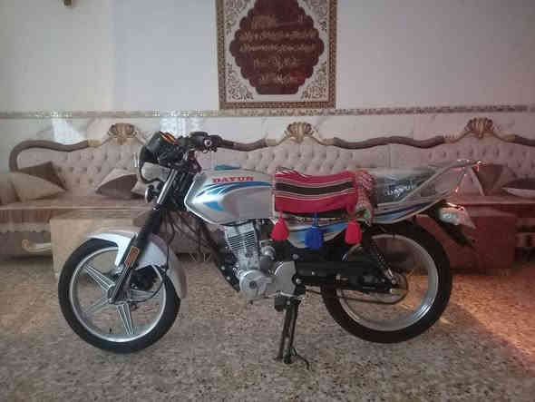 للبيع دايون عضم موديل23 صارله 4تشهر من طالعه من معرض شرط كفاله ونضافه (***********)
