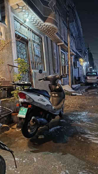 سلام عليكم دراجه ماكس منغولي بوشه49للبيع دراجه شلعه ومعدل فولل دراجه كلشي مابيها سلف شغال هندر شغال وختم ويه المكينه ملاحضه الدراجه كفراتها البلاد موجودات السعر775وبيها مجال مكاني كربلاء قرب مستشفى الكفيل متواجد عله فيس رقمي ***********متواجد واتساب
