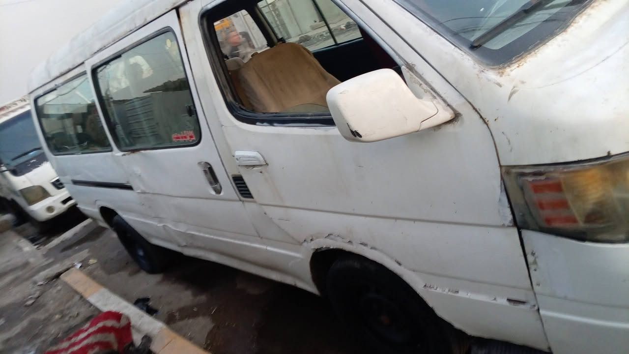 سياره مو صيليه ما عليه شارت حجز السعر 22 ورقه ومراوس والبيع مكان السياره بغداد كله بلادي تفاصيل اكثر ع واتساب *********** هذا الرقم الواتساب  .
