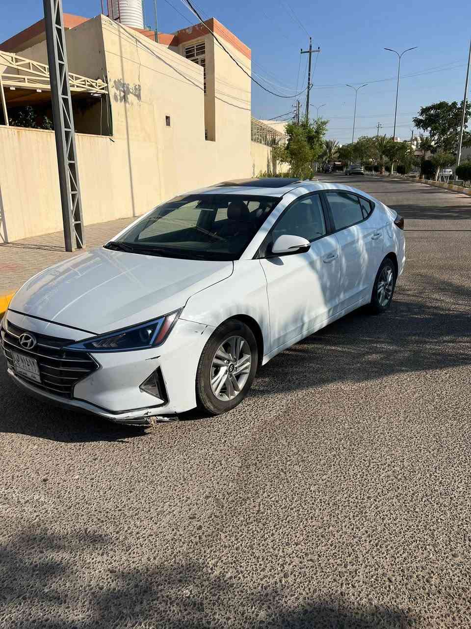 النترا مديل 2020
وارد امريكي حادث جاملغ وبنيد 
فول مواصفات 
فتحه 
بصمه 
كشنات جلد 
تحكمات ستيرين 
رادار امامي وجانبي 
كامره 
شاشه كار بلاي
تدفئة كشنات وستيرين 
ماشيه 106الف 
رقم بغداد معوقين شهرين وتصير حره 
مكاني كربلاء الحر 
سعر 122
***********
