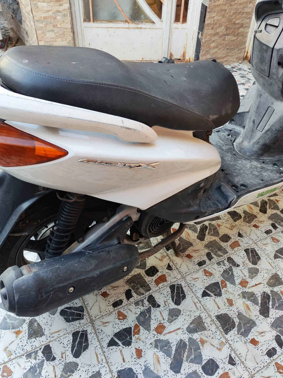 السلام عليكم سكنس ياباني 110 عوزهة بس تنضيف تانكي يعبر وصاخه مكينه ما مفتوحه دراجه نضيفه سعر450 مكاني بغداد ***********
