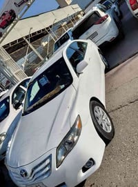 كامري ٢٠٠٩ فول مواضفات ٢قتع سبخ بي داخلي سعر ٩٦$ خورامه ١٠٠$ رقم تلفون...