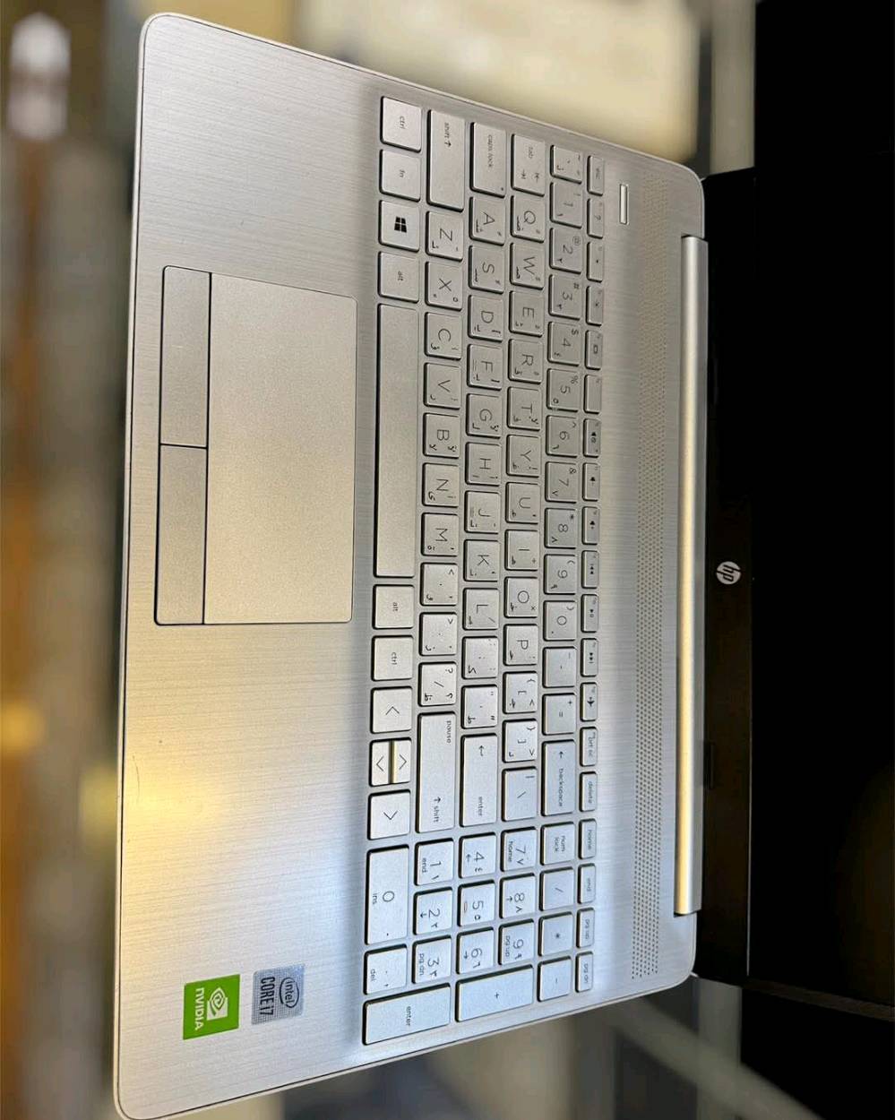 قطعة واحدة اخيرة
hp Laptop 15
المواصفات : Intel Core i7-1065G7
 معالج كور اي ٧ الجيل العاشر
‏‎رام: 8GB DDR4
‏‎ذاكرة: 256GB SSD
كرت شاشة خارجي : 2GB NVIDIA GeForce
كرت شاشة داخلي : 4GB INTEL SHARE
‏‎حجم الشاشة:  15.6inch FHD
‏‎مدخل USB A  و Type C و منفذ سماعة
منافذ HD , LAN
‎توصيل جميع المحافظات ٥ الاف
ماوس وحقيبة هدية مع الجهاز
ضمان لمدة ١٠ ايام من تاريخ الوصل
مراسلتنا عبر الواتساب او الماسنجر
***********
***********