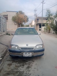 اوميكا موديل 1993 فتحه سقف سلايت تخم تاير جديد كهربائيات كلها شغاله ال...