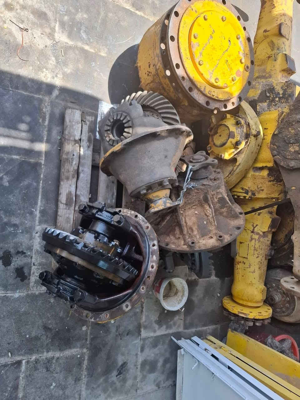 🔧 يتوفر لدينا جميع أنواع ادوات شفلات كاوسكي 80Z
🚜 لشفلات كاوسكي وبجميع الأنواع
📞 للاستفسار والحجز:
📱 ***********
📍 موقعنا:
بغداد – الكرادة – حي الوحدة – شارع خالد ابن الوليد
مقابل مرطبات السائحة
