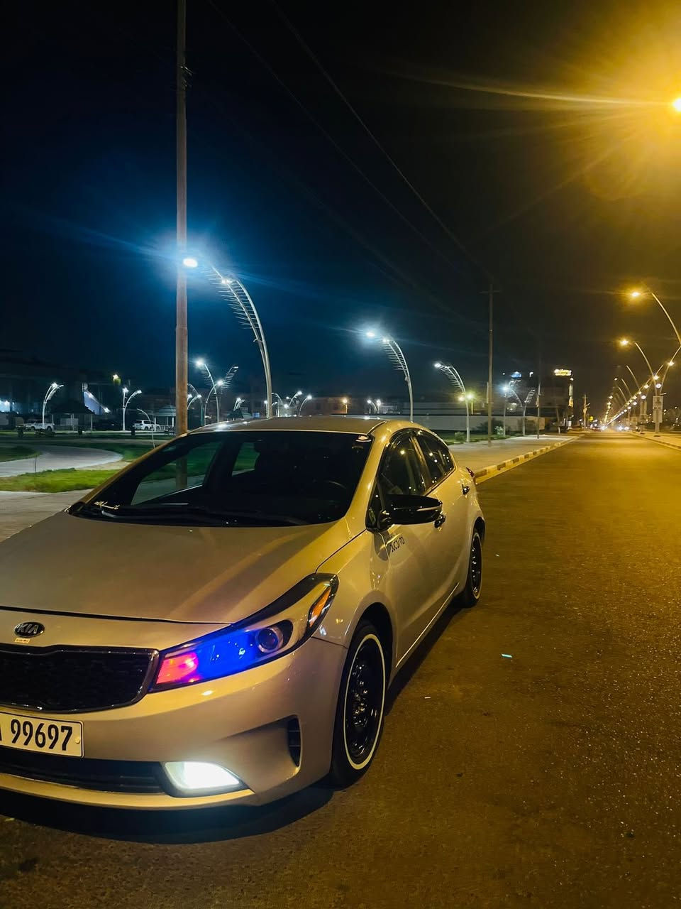 كيا فورتي  (2018)🤍🔥
وارد أمريكي🇺🇸

📅 الموديل: 2018
🛣️ الممشى: 151298 ميل
🎨 لون السيارة: سلفر
🌎 الاستيراد: وارد أمريكي
🔢 رقم الشاصي: 3KPFK4A76JE203183

📮 السـعـر 112

مكان تواجد السيارة:الناصريه 
رقم صاحب السيارة: *********** / *********** (واتساب)
