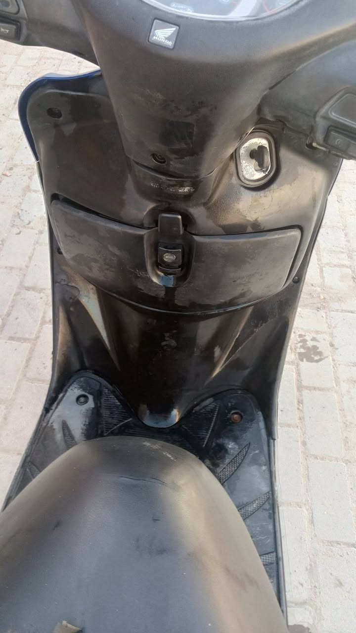 ليدي حديث البيع كلشي شغال ماعيزهه شي مكينه عل بلادي شركه وفحص وشوف بسعر مناسب لشراي رقم الهاتف ***********
