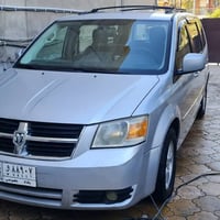 دوج ٧ راكب ٢٠١٠ كلين ٠محرك ٣٨٠٠ بيبان كهربائيه تايرات جديده صدر محرك ن...