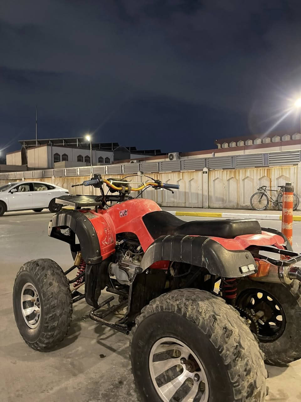 دراجه كامله سلفر  هندر ب٦٠٠قفل تواصل***********
