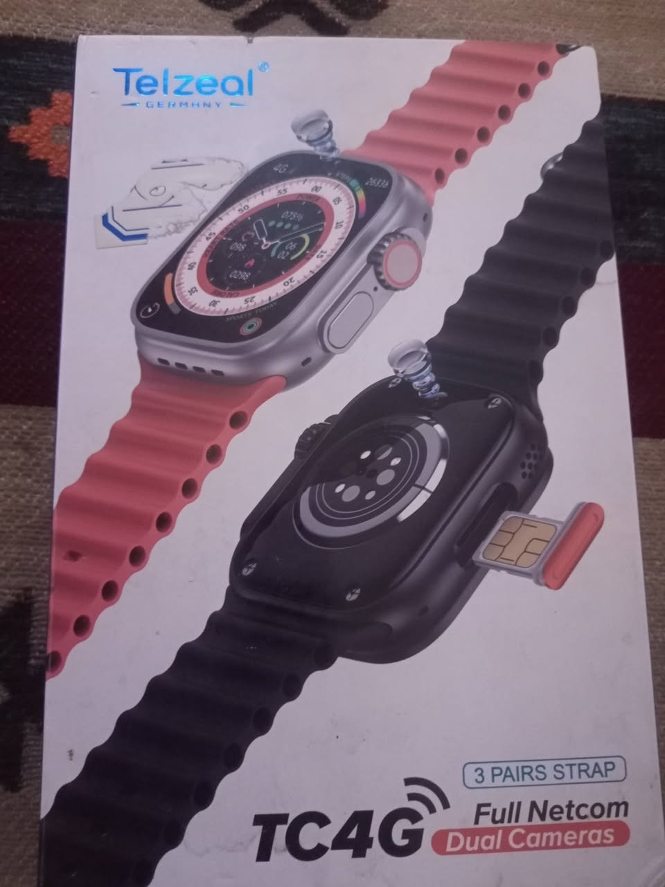 السلام عليكم 
ساعه وبنفس الوكت تشتغل موبايل ويوجد بيه سيم كارت وبيها برامج رياضيه وتكتك واتس اب تشتغل على نظام الاندرويند وبسعر ٥٠ وبيها مجال
الاتصال على الموبايل
***********
