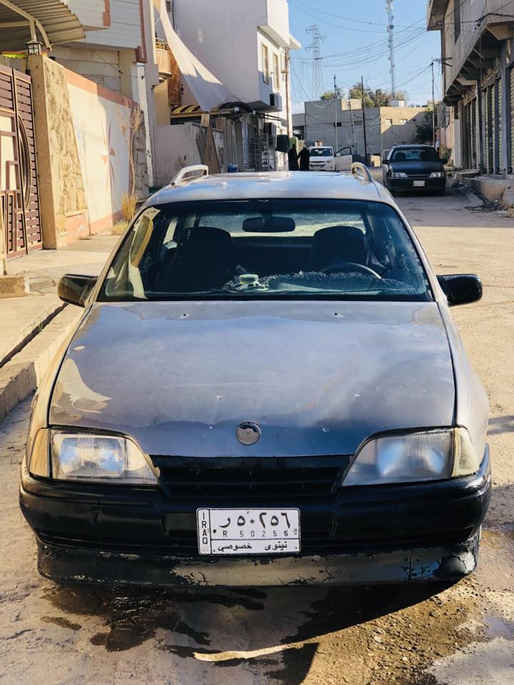 السلام عليكم 
اوميكا للبيع رقم نينوئ 
موديل 90 
محرك كير شرط 
شرط التحويل 
مكان السياره موصل 
السعر 20 بيها مجال 
اتصال ع رقم *********** كورك ***********
