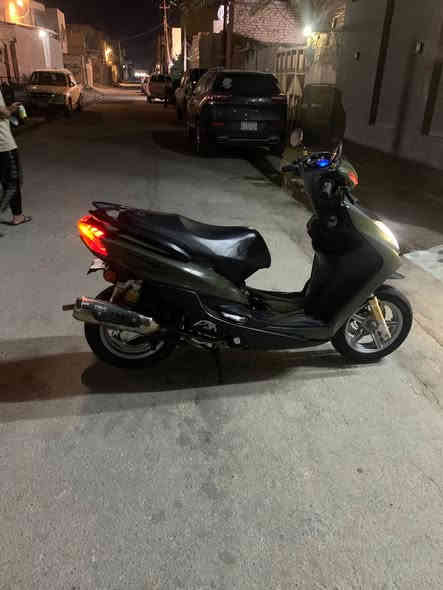 سلام عليكم سكنس شمعه للبيع مزوده فول الدراجه ماناقصها اي شي مكينه رياضي مكاني نجف 
*********** 
سعر مليونين قفل
