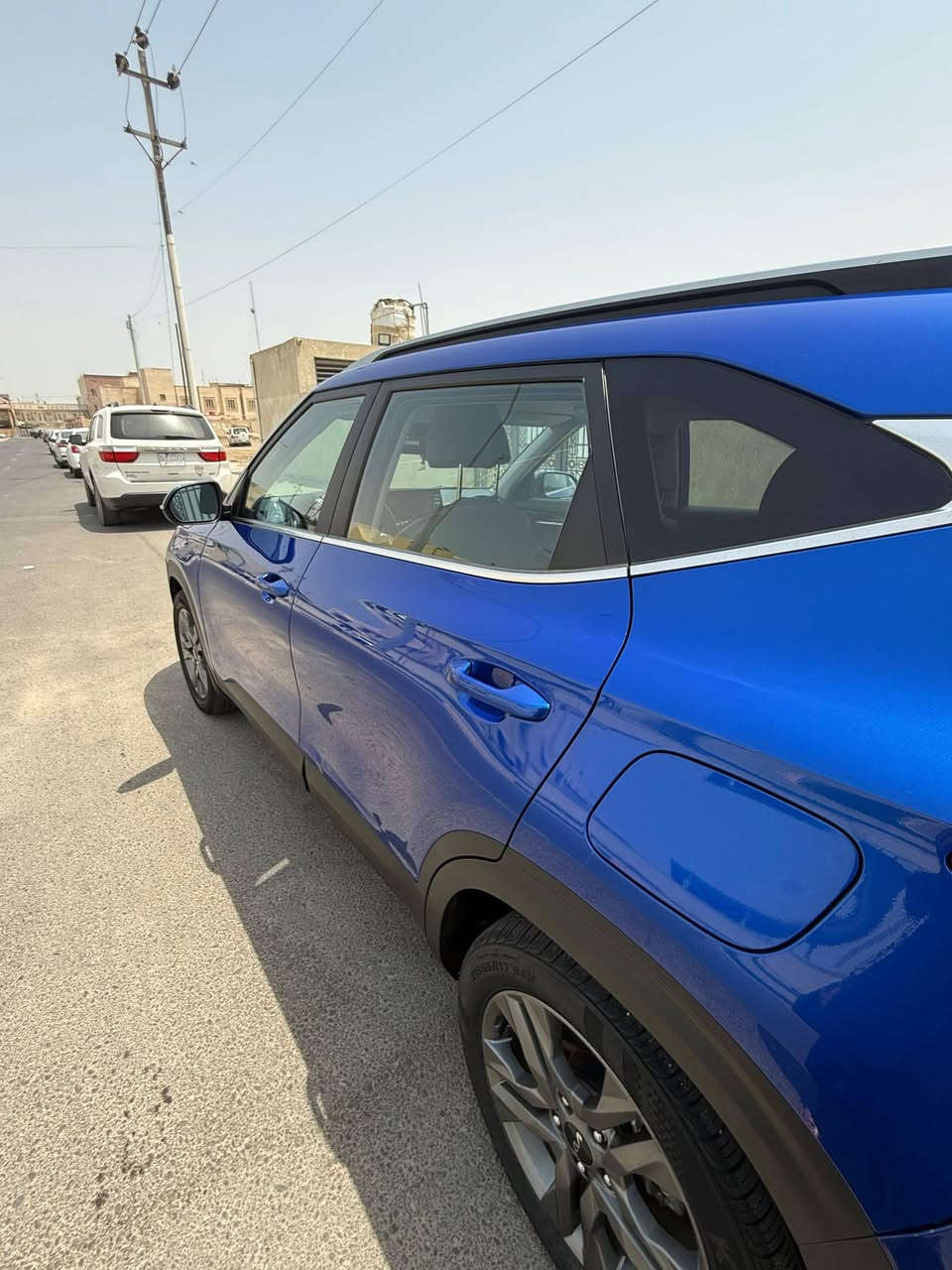 السلام عليكم
كيا سيلتوس  امريكي 
 بأسمي رقم بصرة  موديل 2023
محرك 2000 دوش

ثلاثه انظمة قيادة نورمل ..سبورت .. سمارت

بصمة  شاشه متصله كاري بلي

تبريد شاشه واناره داخليه LED لمس
تجوه خلفيه حاملة اكواب 
رادار امامي 
رادار خلفي 
رادار جانبي نقطة عمياء 
رادار تنبيه عند فتح الأبواب 
توقف ذاتي ….اطفاء ذاتي  في حالة الوقوف  تقليل صرف البانزين 
قيادة ذاتية 
مانع انزلاق
نظام صوت 
تبريد قطعتين خلفي + شاحن تايبسي
كامرة خلفي
اشاير بلمري 
لد امامي خلفي 
الحادث: موضح بالصور  فقط دعامية امامي و صندوق خلفي فقط تعديل بارد 

مكان السياره البصرة 
السعر175 وبيه مجال للشراي
لاستفسار ***********
