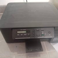 طابعة للبيع  حيل نضيفة السعر 150 وبيها مجال  07748047723