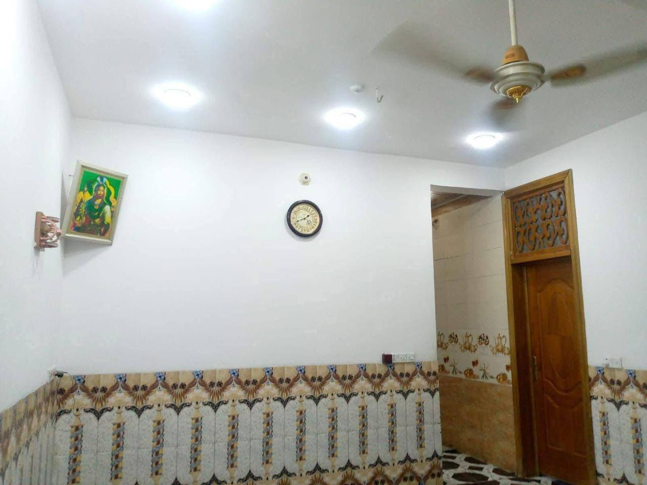 ١٠٠م
طابقين سند ٢٥

شارع بني تميم

خلف مدينة الزائرين مباشرة

واتساب

***********
