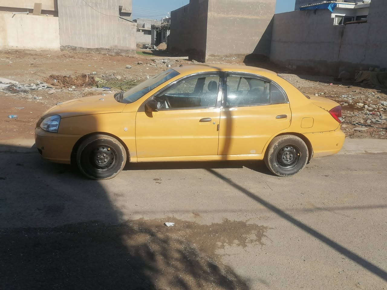 كياريو 2010 شركه عامه   بغداد بسمي سنويه ل28 تخم تايرات حداديه جديده تبريده ثلج بصيف كهربايات كله شغاله داخله بجيس  سياره مال جناي بدون نواقص السعر ب43 وبيه مجال لشراي رقمي لاستفسار ***********
