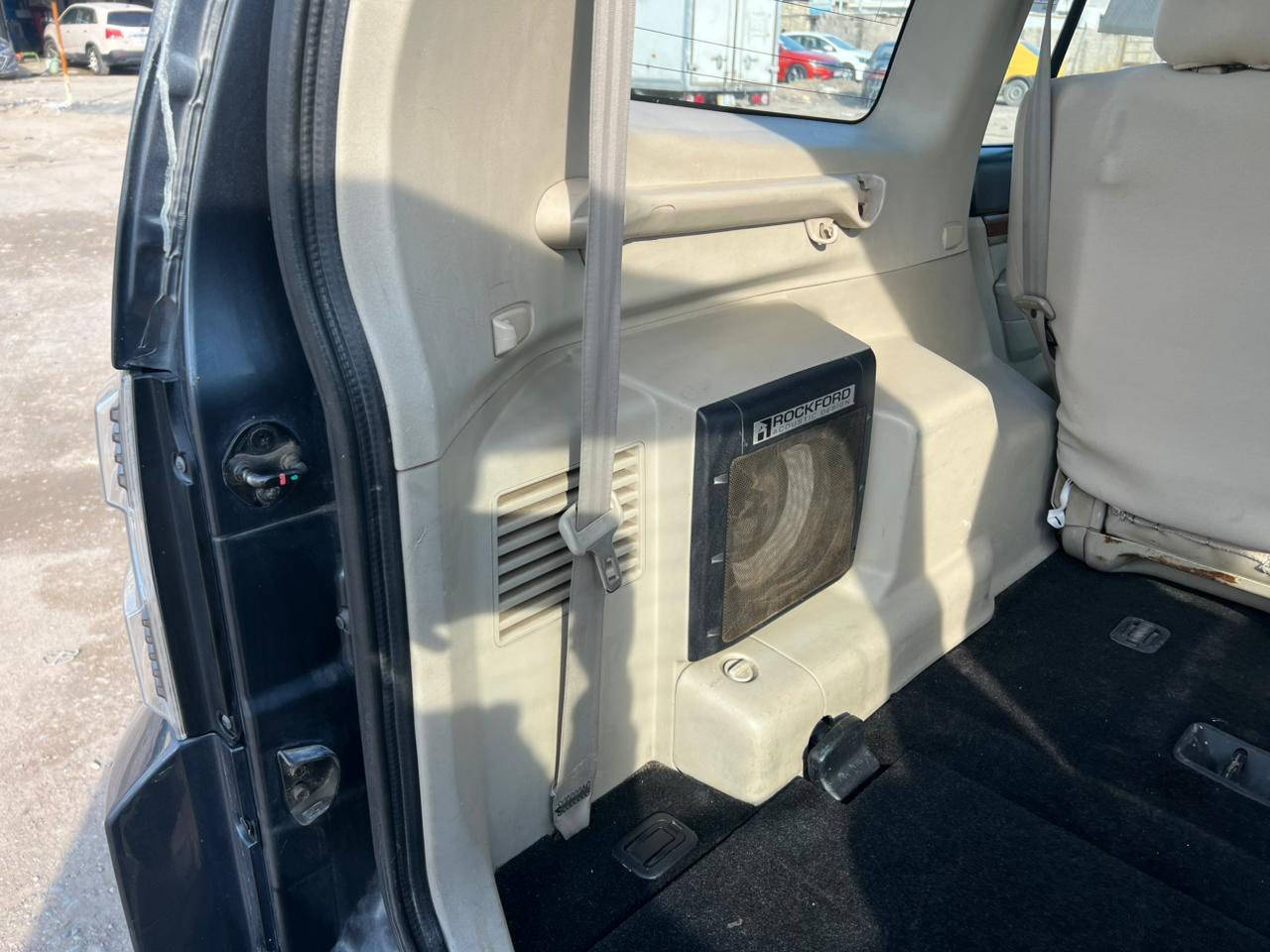 باجيرو 2008 محرك 3000 ماشيه 170 رقم بغداد دولي باسمي هزه جديده وسنويه ل 2030حبتور فول مواصفات دمام فتحه كشنات كهربائي شاشة كأمره حساسات سبعه راكب ثلاث قطع تبريد بيعه جاملغ صبغ وباب كلير بدون أي حادث وبدون فتح السعر 125 مجال قليل  الاتصال ***********
