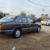 مرسيدس دب لبيع مويل 87لون جوزي را قم انكليزي بسمي تحويل مباشرمحرك ضعيف...