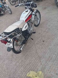 للبيع سونك موديل 2023 اوراق كامله دراجه كلش نضيفه ماعوزه برغي واحد كهر...