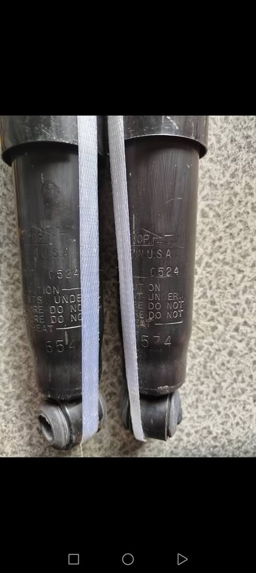 دبل امامي USA دولفين كابرس الزوج 70 
دبل خلفي  USA مختوم دولفين كابرس،، الزوج 70 
  توصيل لجميع المحافظات ***********
