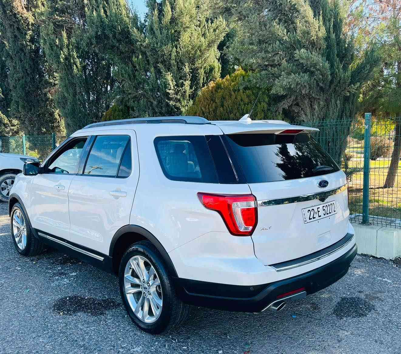 FORD EXPLORER XLT 2018

💠 الفئة XLT   
  (فول مواصفات بدون فتحة)

💠 السعر : 165 $

💠 الموديل 2018 ابيض

💠 ماشي 99 ميل (حقيقي)

💠 المحرك 6 سلندر 

💠 القدرة ( 3500 )

💠 المواصفات 
▪️بصمة 
▪️كشن جلد
▪️كشنات هيتر
▪️جنطة كهربايي جلاق
▪️كوشن ثلاث مقعد
▪️ابواب بصمة
▪️دخول ذكي 4 ابواب 
▪️تشغيل عن بعد 
▪️ داخل (كريمي)
▪️تحكم ستيرن 
▪️رادار جانبي 
▪️رادار امامي وخلفي 
▪️اوتو ستوب ستارت 
▪️شاشة كبير
▪️كاميرا 360
▪️كشنات كهرباء 
▪️وضعيات قيادة 
▪️تحديد مسار 
▪️تبريد مركزي 3 قطع
▪️اوامر صوتية 
▪️ثلاث مقاعد سبعة راكب و تبريد مركزى
▪️كير رياضي 10 سرعات 
▪️لايت لد 
▪️ويل 18
▪️مانع انزلاق 

💠 سيارة بابين جملغ صبغ بدون ضرر داخل ارباكات بجم كبس كل بشرط 

💠كير محرك صدر تبريد كهربائي كفالة عامة بشرط

💠رقم شانصي1fm5k7d87jgb08189  

لاتصال او واتس على الرقم 
رقم فايبر + واتسابا
 *********** اسيا
*********** كورك
‏‎‏‎عنوان📍اربيل أربيل, العراق
