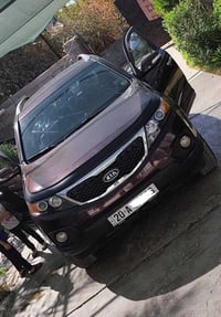 سورنتو • ٢٠١٣ • مكفولة