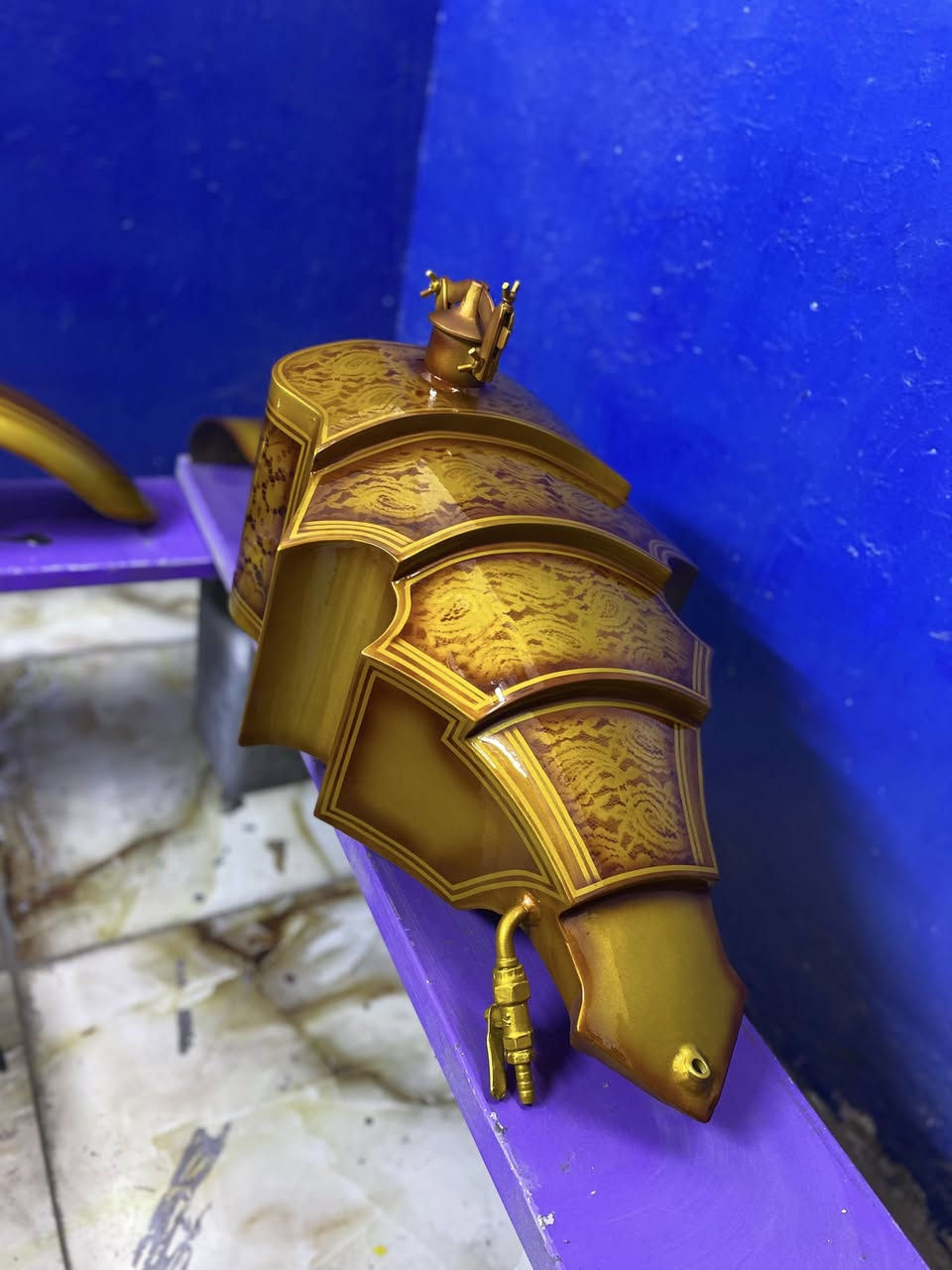 السلام عليكم صبغ ووشم جميع انواع الدراجات  حسب طلب الزبون وهذا جانب من اعمالي   
العنوان الشيخ عمر شارع مرقد سيد ابراهيم 
للتواصل على الخاص او واتساب ***********
حسن cj
