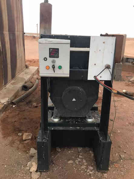 السلام عليكم /مولد 6 بستم جديد 100 كيفي للبيع السعر 40 ورقه / رقم ***********
