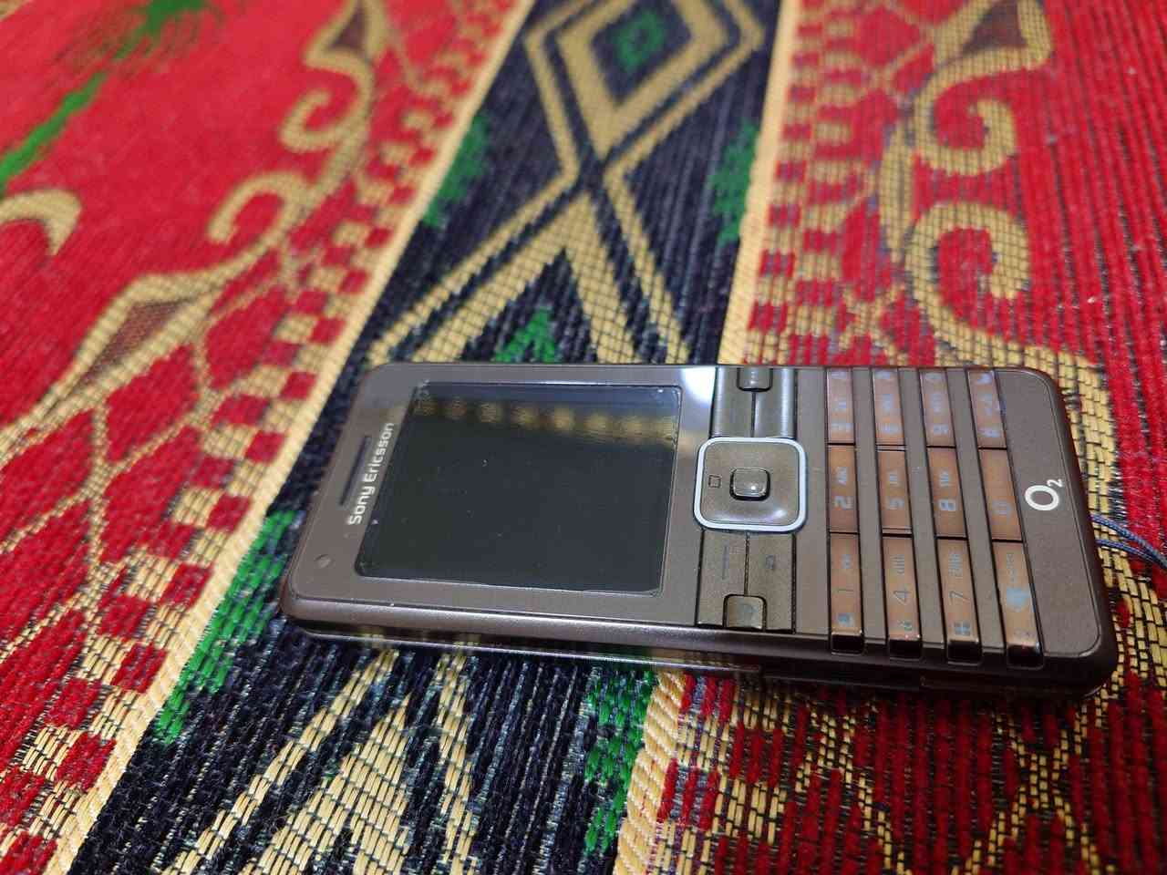 السلام عليكم أجهزة للبيع سوني اركسن  ونوكيا أجهزة جدد وممفتوحات ولاملعوب بيهن ابد كل واحد ويا شاحنة سعر الواحد ب30 مكاني بغداد قرب معارض الحبيبية رقمي ***********
