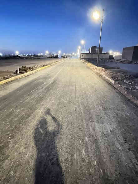 السلام عليكم قطعه ارض زراعي سند 25 مساحه 200متر اول شارع بالزراعي جهةاليمين (بداية منطقة الزراعي) عله شارع تبليط عرض10متر مع كافه الخدمات مي ومجاري وكهرباء وطني وانترنت ضوئي ومولد سحب مع صونده مي داخل القطعه  قرب الشارع العام مدفونه +سبيس+حدل عنوان القطعه بوب الشام خلف هزه مرور الحسينيه  للاستفسار علا هاذه الرقم***********
