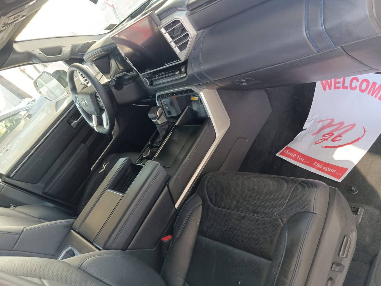 تويوتا سيكويا بلاتنيوم 2024
رقم بغداد بدون صبغ فقط تبديل دعامية امامية..
مغلفة PPF ضمان ١٢ سنة
بيها بارد إصبعين في الجاملخ الايسر والباقي مكفول والسونار موجود بيها
محرك لكزس ٣.٥ تووين تربو هايبرد
موصفات البلاتنيوم فول 
دوسات كهرباء 
كشنات  تبريد وتدفئة
٧ راكب وبردات 
ردارات محيطية
كاميرا ٣٦٠ 
توقف ذاتي 
صرف وقود ممتاز 
بصمتين
صور الحادث مرفقة
السعر ٦٥٠٠٠ دولار وبيها مجال 
السيارة بدون اي نقص صيانة شركة تويوتا ساز 
للتواصل ***********
