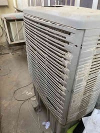 مكلف بالنشر   ستول دراسي عدد ١٠ ( القطعة ١٥ الف وبيها مجال) كونڤيرة مب...