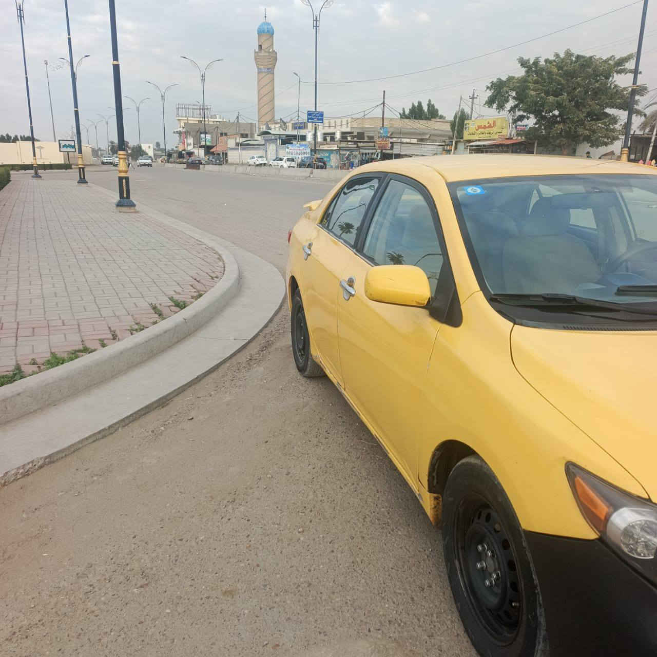 سلام عليكم كورولا تكسي البيع مول 9محدثه 2013 سياره حلوه ونضيفه ماعايزه اي شي تخم تاير داخله نضيف مصفره هيئه وغرامه  رقمه بغداد كير محرك فول تحويل ثاني يوم السعر 87 وبيه مجال حك جيتك شباب غير متواجد علا الفيس الرقم والنتصال ‏‪***********‬‏
