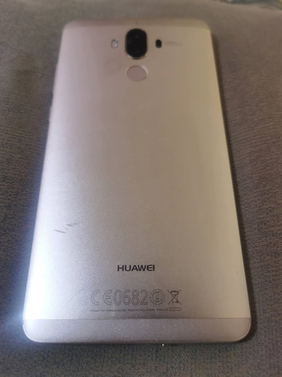 السلام عليكم
موبايل هواوي كان يشتغل وطفى فجئة 

ابيعة فحم... ب٤٠الف


**إذا كنت صاحب هذا الإعلان وتريد حذفه لأي سبب، رجاءا أرسل رسالة إلى الدعم الفني**