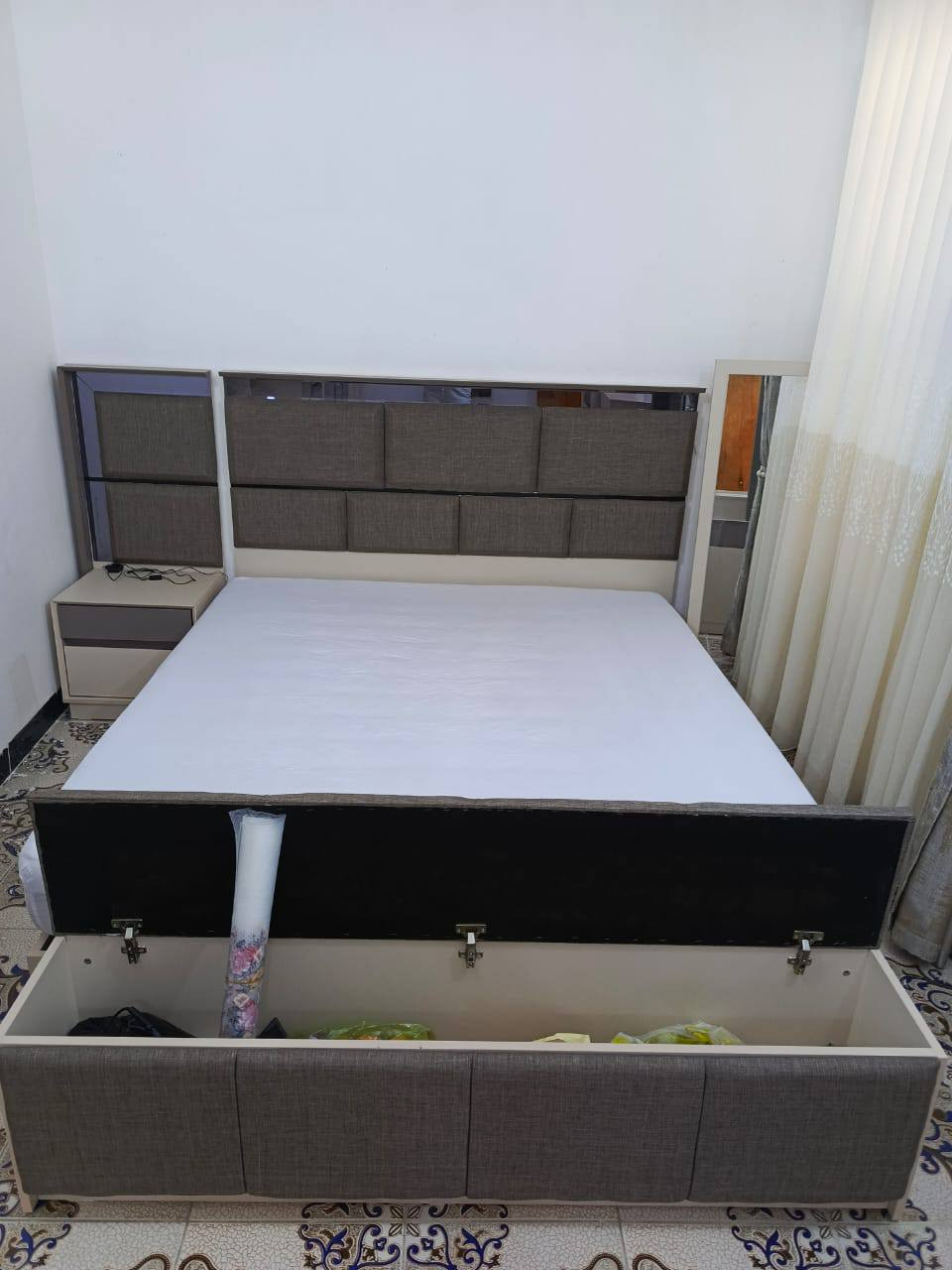 نبدء النشـ♕بذكر ﷲ♕ــر

♡يِّأّ أّلَلَهّـ أّلَلَهّـمً صّـلَِّ عٌلَى مًحًمًدٍ وٌآلَ مًحًمًدٍ♡

للبيع غرفة نوم تركية غير مستخدمة مكانهة المسيب متكونة من

كنتور 6 باب
زاوية بابين
ميز مراية
كابورية وكشزلونة تنفتح
مراية عامودية وكشوانية

ملاحضة: تاج الجرباية بيه نشرة ضوئية وسرير ينرفع بلداخل مخزن شي راقييي 👑

عنوانهة: بابل المسيب شارع السدة القديم


**إذا كنت صاحب هذا الإعلان وتريد حذفه لأي سبب، رجاءا أرسل رسالة إلى الدعم الفني**