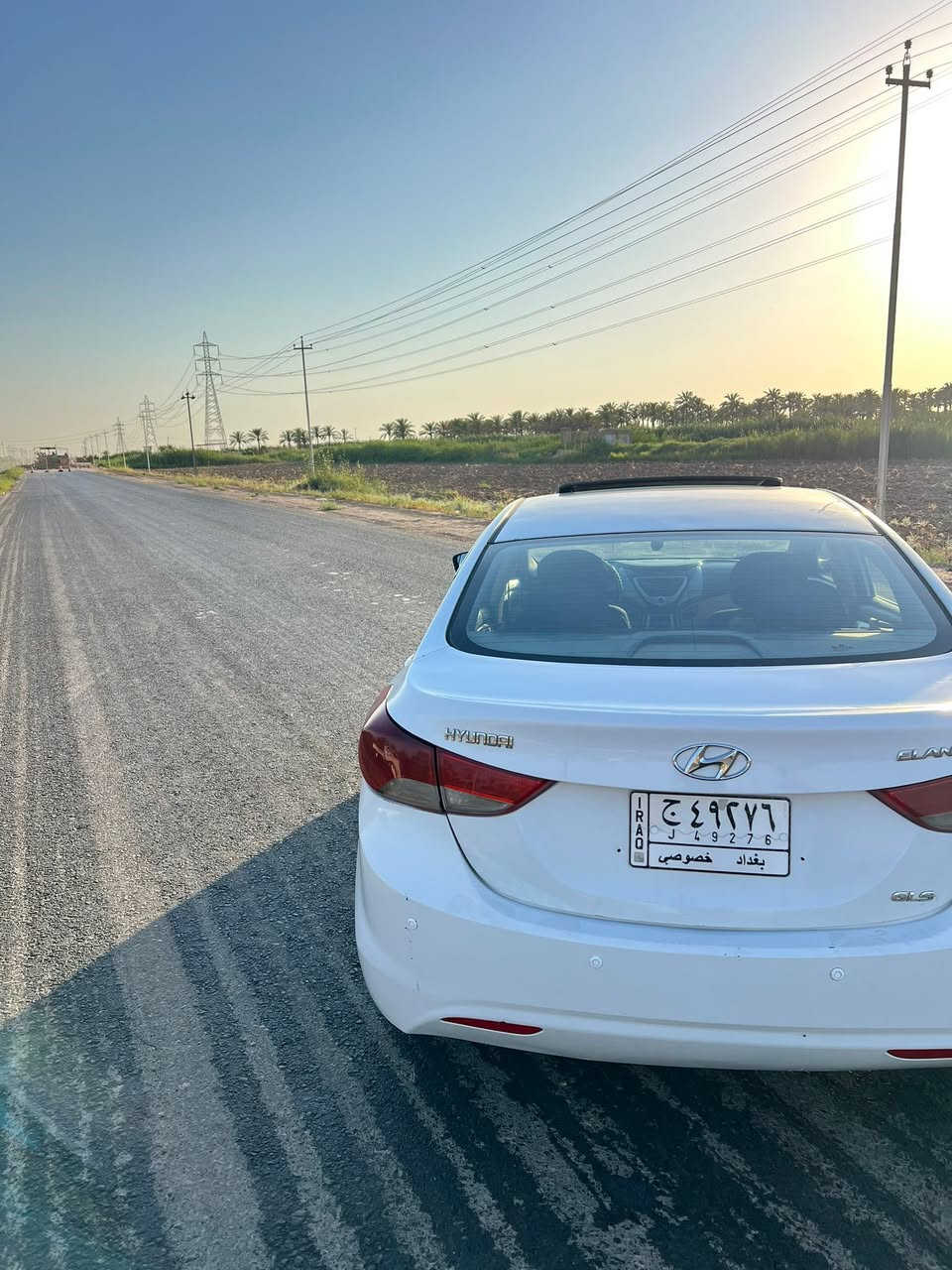 النترة ١٢ خليجي للبيع 
محرك ١٨٠٠ 
فول مواصفات 
بيها مكان الرقم الخلفي صبغ 
ومبدل بنيد بدون دواخل 
 مكان السيارة الشيخ حمد نزلة المستوصف 
السعر ٩٩$ وبيها مجال بسيط 

***********
