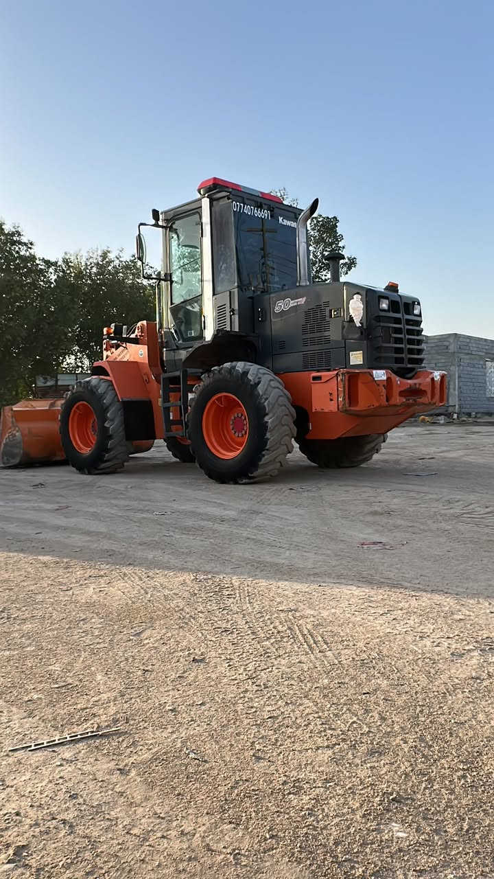 ‏سلام عليكم ‏شفل موديل 2013ياباني حجم 50 منيفس شفل كفلاه عامة مكينة أربع سلندر شفل نضيف ما مشتغل هواي بالعراق مكينة حلوة ونظيفة استفسار ***********
