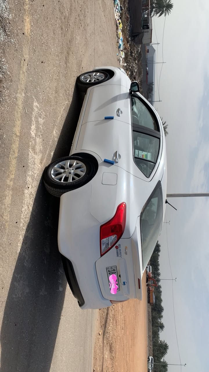 نيسان صني 
للبيع موديل 2024
كفاله عامه 
ماشيه11
رقم بابل بسمي 
رقمي*********** بي وتساب
